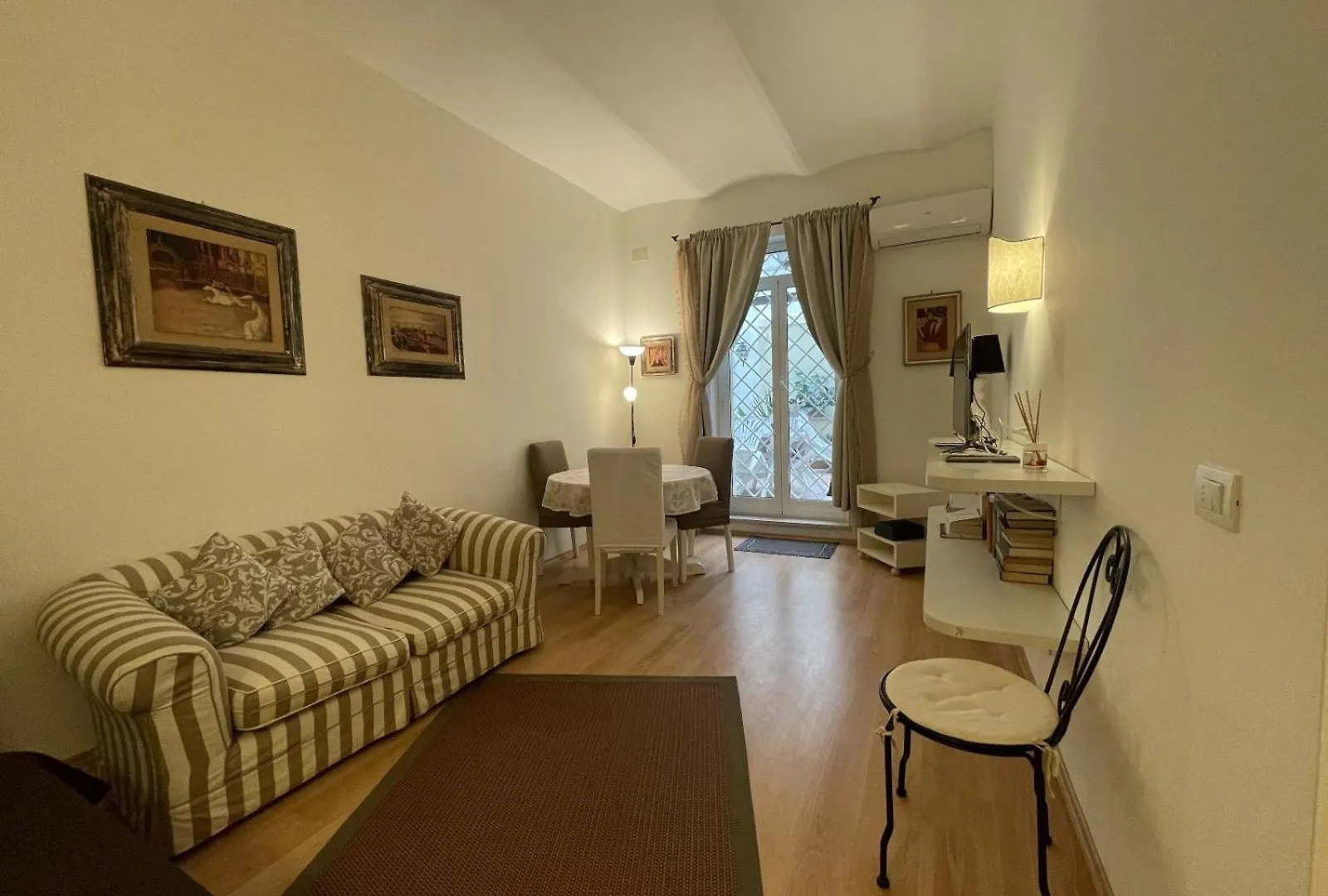 Lux Po House Apartment Rome